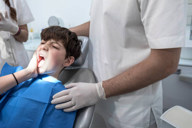 Best Emergency Root Canal Treatment in Hannibal, MO